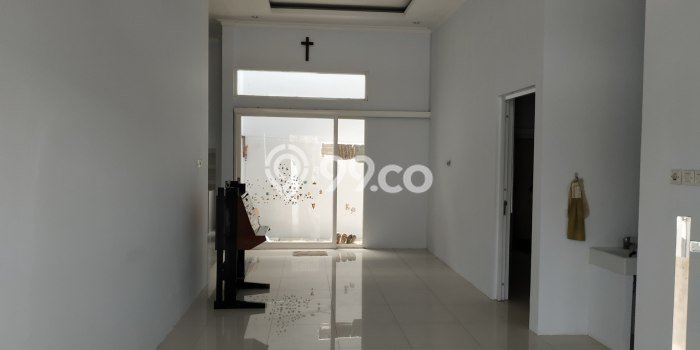 HARGA SPESIAL! Rumah Modern area Tanah Mas, Semarang, Luas 120m² LB 110m² BISA KPR! HARGA SPESIAL! Rumah Modern area Tanah Mas, Semarang, Luas 120m² LB 110m² BISA KPR!