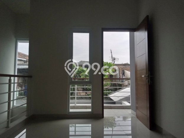DIJUAL CEPAT! Rumah Modern area Antapani, Bandung, Luas 124m² LB 139m² Bisa Nego! DIJUAL CEPAT! Rumah Modern area Antapani, Bandung, Luas 124m² LB 139m² Bisa Nego!