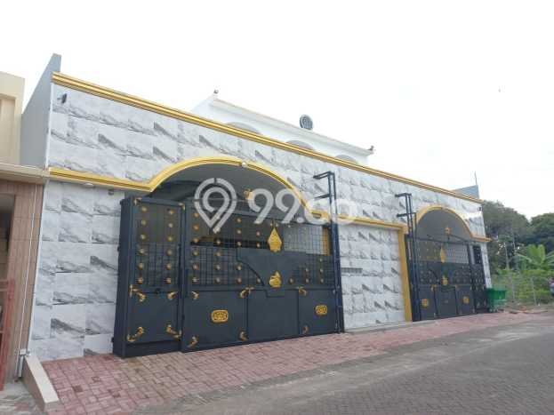 Jual Rumah Mewah Elegan Dengan View Eksklusif di Modernland, Tangerang Jual Rumah Mewah Elegan Dengan View Eksklusif di Modernland, Tangerang