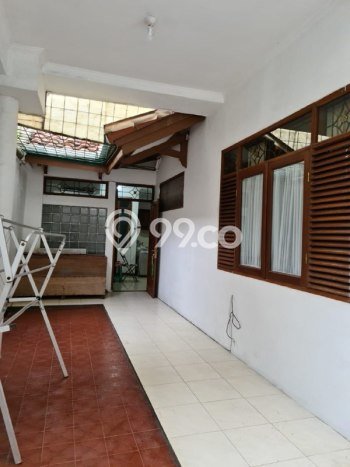 Rumah Bagus kawasan Dago, Bandung, Luas 440m2m² Bangunan 338m2m² HARGA MENARIK! Rumah Bagus kawasan Dago, Bandung, Luas 440m2m² Bangunan 338m2m² HARGA MENARIK!