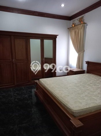 Rumah sewa siap pakai 4 KT di Pondok Indah, Jakarta Selatan Rumah sewa siap pakai 4 KT di Pondok Indah, Jakarta Selatan