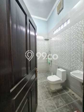DIJUAL CEPAT! Rumah di mojosongo, Solo, LT 234m² Bangunan 210m² BISA KPR! DIJUAL CEPAT! Rumah di mojosongo, Solo, LT 234m² Bangunan 210m² BISA KPR!