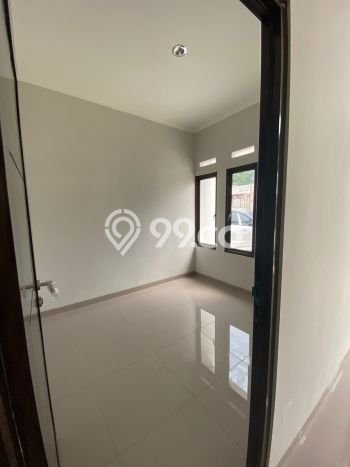 Dijual Cepat Rumah Bagus Siap Huni LB 71m2 di Cilodong, Depok Dijual Cepat Rumah Bagus Siap Huni LB 71m2 di Cilodong, Depok
