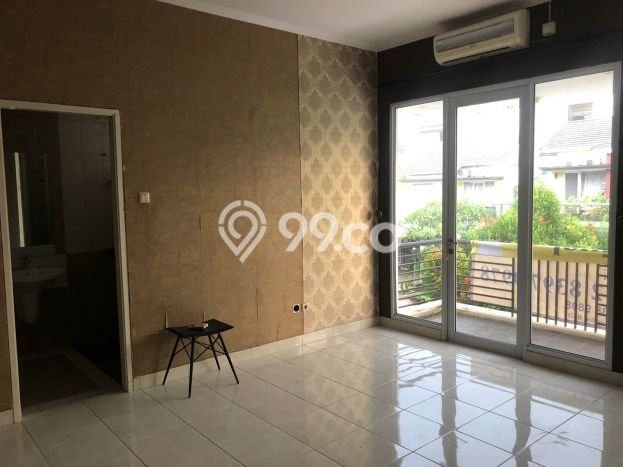 Turun Harga Rumah Siap Huni di The Castilla BSD City Turun Harga Rumah Siap Huni di The Castilla BSD City