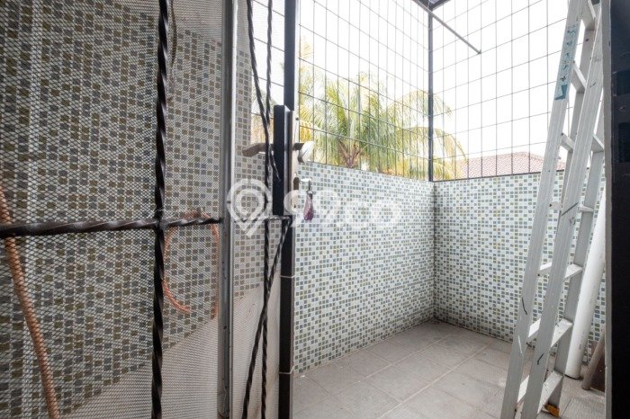 Hunian Nyaman Asri 3 KT Siap Pakai di Serpong Villa Melati Mas Tangerang Selatan Hunian Nyaman Asri 3 KT Siap Pakai di Serpong Villa Melati Mas Tangerang Selatan