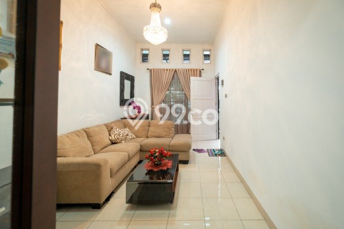 Hunian Nyaman Asri 3 KT Siap Pakai di Serpong Villa Melati Mas Tangerang Selatan Hunian Nyaman Asri 3 KT Siap Pakai di Serpong Villa Melati Mas Tangerang Selatan