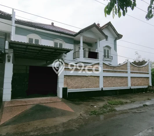 Disewakan segera rumah minimalis lokasi strategis 5 Kamar di Wiyung, Surabaya Disewakan segera rumah minimalis lokasi strategis 5 Kamar di Wiyung, Surabaya