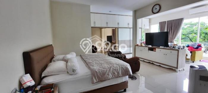 Ready to Use! Premium House LT 365m2 Desain Modern di Jangli Ready to Use! Premium House LT 365m2 Desain Modern di Jangli
