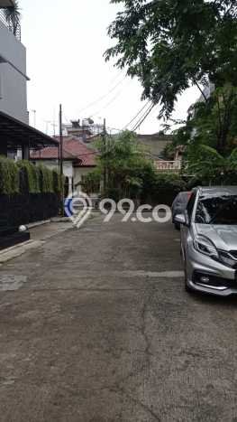 Hunian Mewah LB 186m2 Siap Huni Desain Elegan di Pluit, Jakarta Utara Hunian Mewah LB 186m2 Siap Huni Desain Elegan di Pluit, Jakarta Utara