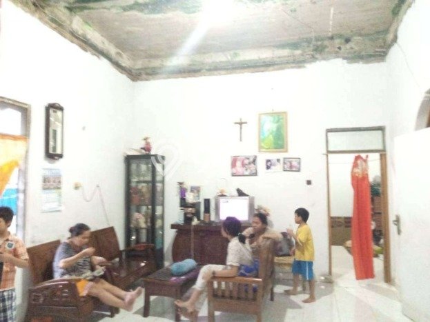 Jual Rumah Favorit Siap Huni LB 360m2 di Cipondoh, Tangerang Jual Rumah Favorit Siap Huni LB 360m2 di Cipondoh, Tangerang