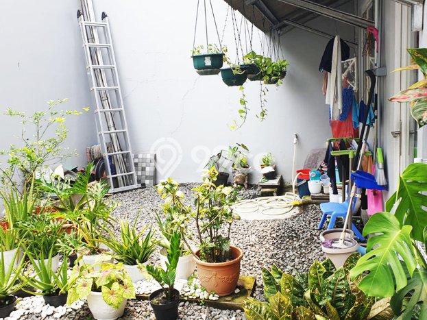 LISTING BARU! Rumah Strategis area Summarecon Bekasi, Luas 144m² LB 1210m² LISTING BARU! Rumah Strategis area Summarecon Bekasi, Luas 144m² LB 1210m²