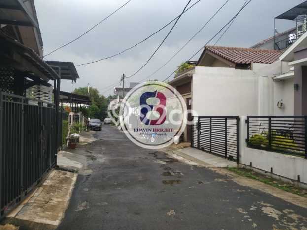 Rumah Luas Asri 3 KT Siap Pakai di BSD Griya Loka Tangerang Rumah Luas Asri 3 KT Siap Pakai di BSD Griya Loka Tangerang