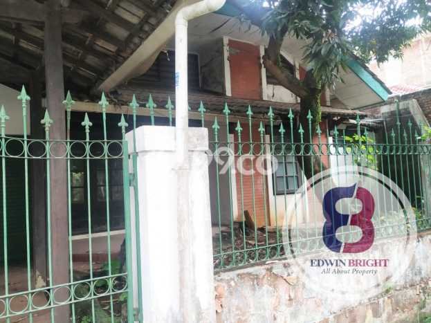 For Sale Rumah 3 Kamar Lokasi Strategis Nyaman dan Strategis di Cinere For Sale Rumah 3 Kamar Lokasi Strategis Nyaman dan Strategis di Cinere