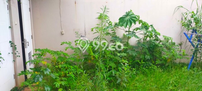 HARGA TERBAIK! Rumah di Kota Wisata, 3 KT, Lingkungan Asri, LT 216m² Bangunan 113m² HARGA TERBAIK! Rumah di Kota Wisata, 3 KT, Lingkungan Asri, LT 216m² Bangunan 113m²