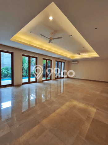 Rumah Elit Modern Tanpa Renovasi di Kemang Jakarta Selatan Rumah Elit Modern Tanpa Renovasi di Kemang Jakarta Selatan