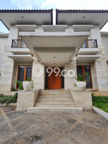 Rumah Elit Modern Tanpa Renovasi di Kemang Jakarta Selatan Rumah Elit Modern Tanpa Renovasi di Kemang Jakarta Selatan