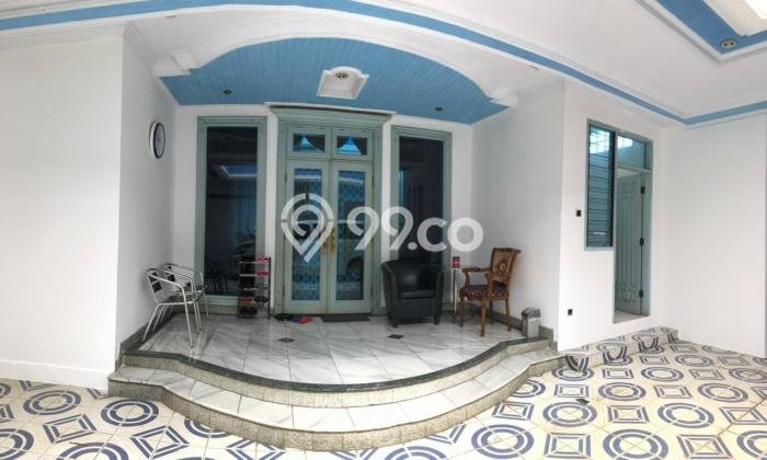 Siap Huni Hunian Elit 5 Kamar di Kebon Jeruk Dekat ke Mana Pun Siap Huni Hunian Elit 5 Kamar di Kebon Jeruk Dekat ke Mana Pun