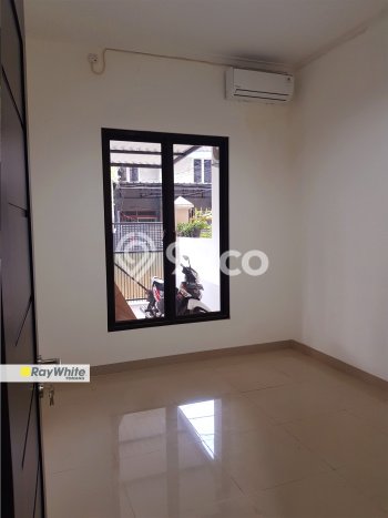 Rumah Disewakan Jakarta Barat LT 136m2 LB 100m2 Kawasan Jelambar Rumah Disewakan Jakarta Barat LT 136m2 LB 100m2 Kawasan Jelambar
