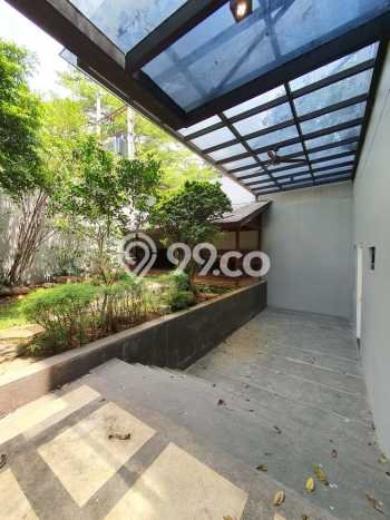 For Sale! Luxury House LT 470m2 Desain Elegan di Cipete For Sale! Luxury House LT 470m2 Desain Elegan di Cipete