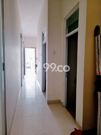 Rumah Luxury Modern Tanpa Renovasi di Puri Indah Jakarta Barat Rumah Luxury Modern Tanpa Renovasi di Puri Indah Jakarta Barat