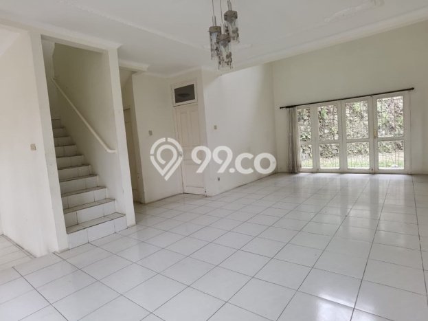 Dijual Rumah Luas Megah Dengan View Cantik di Bintaro, Tangerang Selatan Dijual Rumah Luas Megah Dengan View Cantik di Bintaro, Tangerang Selatan