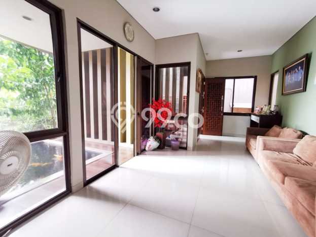 RUMAH SIAP HUNI FASILITAS KOLAM RENANG
DE PARK CLUSTER DE BRASSIA
RUMAH SIAP HUNI FASILITAS KOLAM RENANG
DE PARK CLUSTER DE BRASSIA
