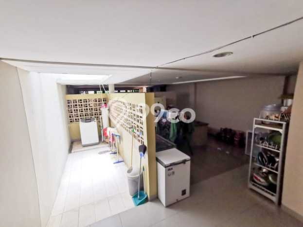 RUMAH SIAP HUNI FASILITAS KOLAM RENANG
DE PARK CLUSTER DE BRASSIA
RUMAH SIAP HUNI FASILITAS KOLAM RENANG
DE PARK CLUSTER DE BRASSIA