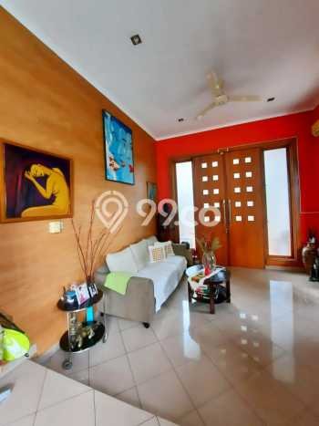 Rumah Elit Modern Siap Huni di Lebak Bulus Jakarta Selatan Rumah Elit Modern Siap Huni di Lebak Bulus Jakarta Selatan