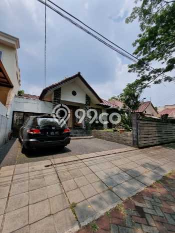DIJUAL RUMAH RAPIH TERAWAT SIAP HUNI DI VILLA MELATI MAS BSD DIJUAL RUMAH RAPIH TERAWAT SIAP HUNI DI VILLA MELATI MAS BSD