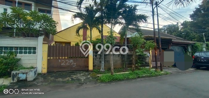Rumah Eksklusif Siap Huni LT 266m2 di Kebon Jeruk, Jakarta Barat Rumah Eksklusif Siap Huni LT 266m2 di Kebon Jeruk, Jakarta Barat