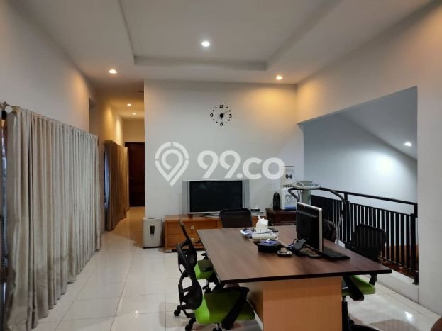 Jual Rumah Strategis Bagus Punya 4 KT di Arcamanik Bandung SHM Jual Rumah Strategis Bagus Punya 4 KT di Arcamanik Bandung SHM