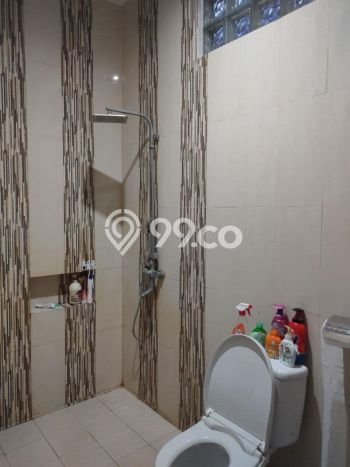 Jual Rumah Strategis Bagus Punya 4 KT di Arcamanik Bandung SHM Jual Rumah Strategis Bagus Punya 4 KT di Arcamanik Bandung SHM