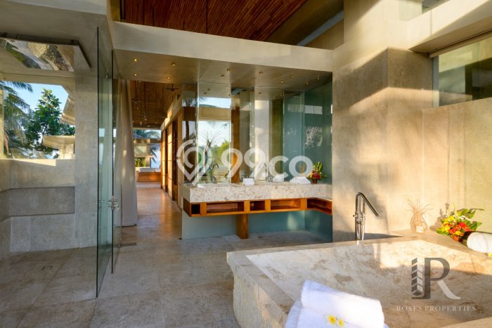 Hunian Elit LB 1800m2 Siap Huni Desain Elegan di Tanah Lot, Tabanan Hunian Elit LB 1800m2 Siap Huni Desain Elegan di Tanah Lot, Tabanan