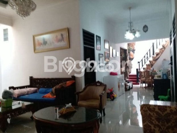 For Sale Hunian Rumah Nyaman 5 Kamar di Soekarno Hatta, Malang For Sale Hunian Rumah Nyaman 5 Kamar di Soekarno Hatta, Malang