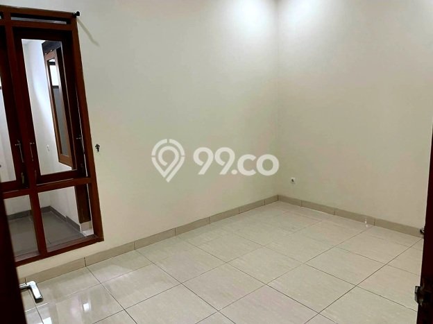 For Sale Rumah 3 Kamar Lokasi Strategis Nyaman dan Strategis di Antapani For Sale Rumah 3 Kamar Lokasi Strategis Nyaman dan Strategis di Antapani