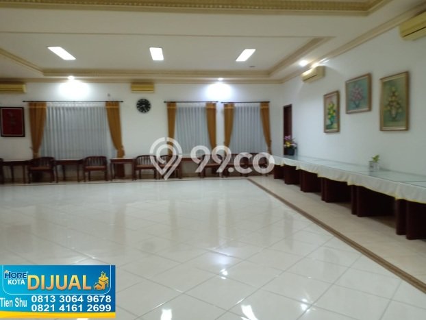 Rumah Elit LB 1300m2 Siap Huni Desain Elegan di Surabaya Kota, Surabaya Rumah Elit LB 1300m2 Siap Huni Desain Elegan di Surabaya Kota, Surabaya