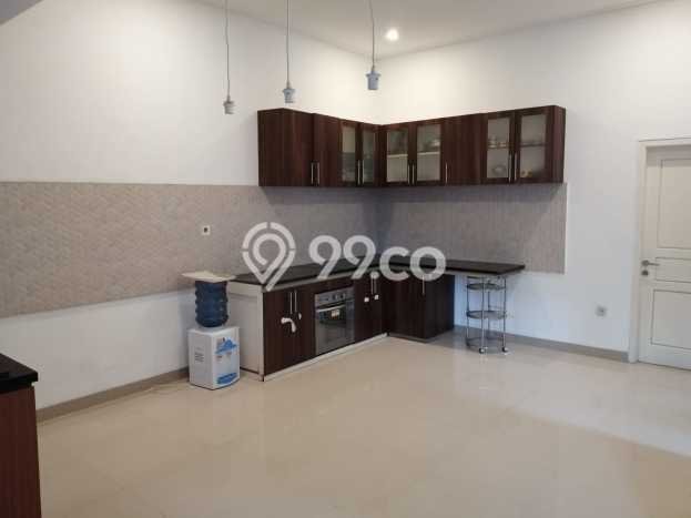 For Sale! Luxury House LT 231m2 Desain Modern di BSD City For Sale! Luxury House LT 231m2 Desain Modern di BSD City