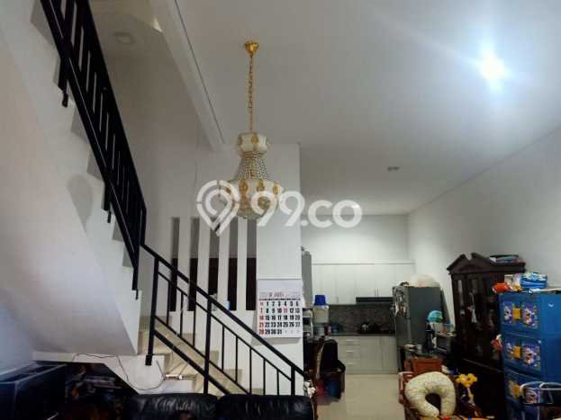 Rumah Mewah LB 150m2 Siap Pakai Desain Elegan di Green Ville, Jakarta Barat Rumah Mewah LB 150m2 Siap Pakai Desain Elegan di Green Ville, Jakarta Barat