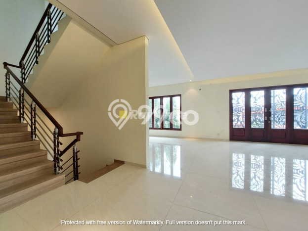 Dijual Rumah Luas Megah Dengan View Cantik di Lebak Bulus, Jakarta Selatan Dijual Rumah Luas Megah Dengan View Cantik di Lebak Bulus, Jakarta Selatan