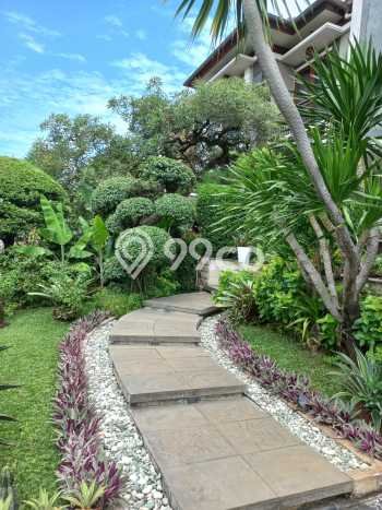 Rumah Luxury Modern Tanpa Renovasi di Bintaro Tangerang Selatan Rumah Luxury Modern Tanpa Renovasi di Bintaro Tangerang Selatan