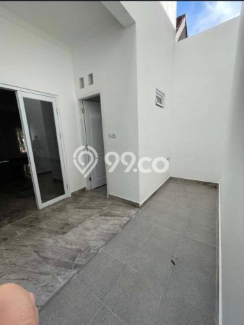 Rumah Siap Huni 4 KT 3 KM di Alam Sutera, Tangerang Rumah Siap Huni 4 KT 3 KM di Alam Sutera, Tangerang