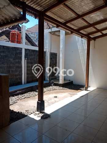 Dijual Rumah Strategis Bagus Punya 4 KT di Arcamanik Bandung SHM Dijual Rumah Strategis Bagus Punya 4 KT di Arcamanik Bandung SHM