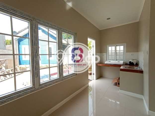 Rumah Modern 3 KT LT 202m2 di BSD Griya Loka Rumah Modern 3 KT LT 202m2 di BSD Griya Loka
