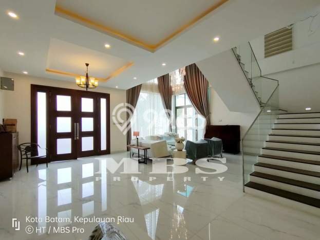 Rumah Bagus area Batam Centre, Batam, LT 375m2m², LB 600m2m² Rumah Bagus area Batam Centre, Batam, LT 375m2m², LB 600m2m²