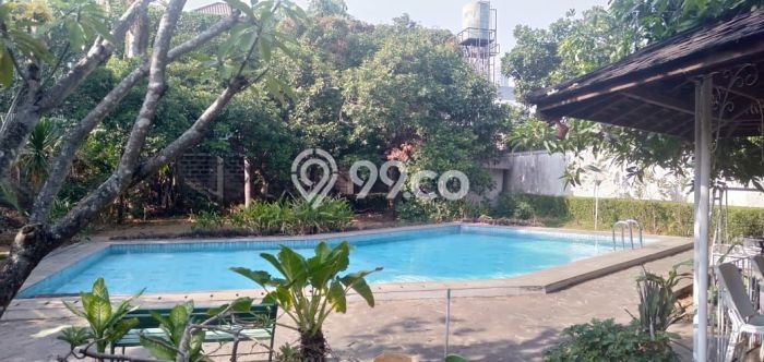 Rumah LT 2630m² di Kemang, Jakarta Selatan - Lokasi Strategis Rumah LT 2630m² di Kemang, Jakarta Selatan - Lokasi Strategis
