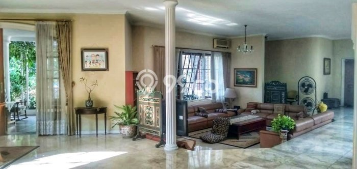 Rumah LT 2630m² di Kemang, Jakarta Selatan - Lokasi Strategis Rumah LT 2630m² di Kemang, Jakarta Selatan - Lokasi Strategis