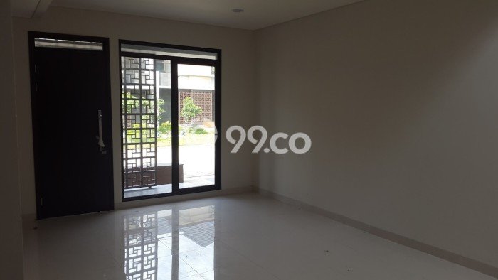 Ready to Use! Premium House LT 135m2 Desain Modern di BSD Ready to Use! Premium House LT 135m2 Desain Modern di BSD