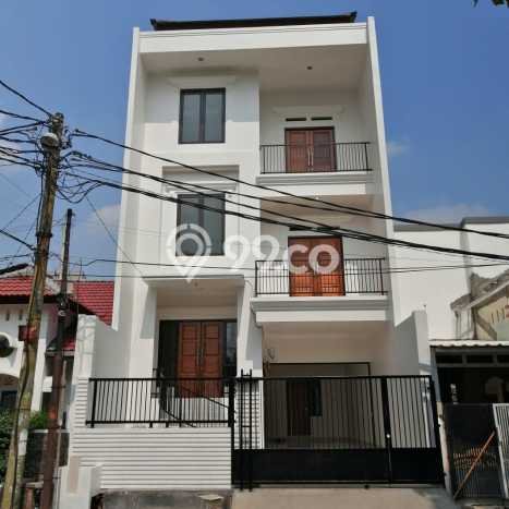SIAP HUNI! Rumah Strategis area Galaxy, LT 133m² LB 310m² SIAP HUNI! Rumah Strategis area Galaxy, LT 133m² LB 310m²