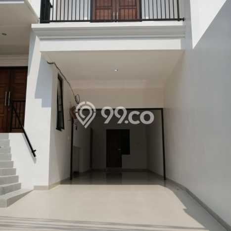 SIAP HUNI! Rumah Strategis area Galaxy, LT 133m² LB 310m² SIAP HUNI! Rumah Strategis area Galaxy, LT 133m² LB 310m²