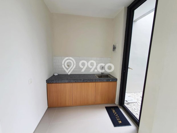 Rumah Elit Modern Siap Huni di Citraland Surabaya Rumah Elit Modern Siap Huni di Citraland Surabaya